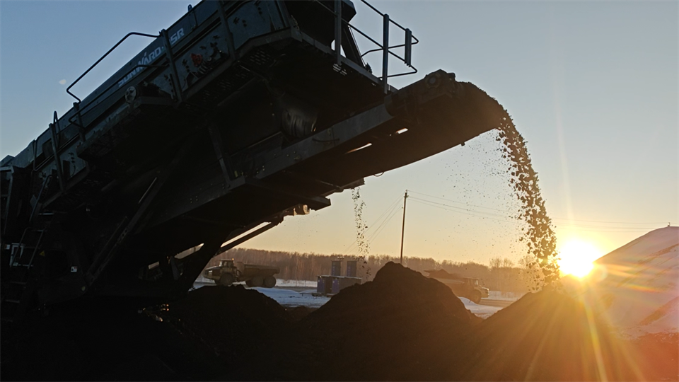 不懼-30℃極寒挑戰(zhàn)，山河普石勒破碎篩分設備穩(wěn)定運行！