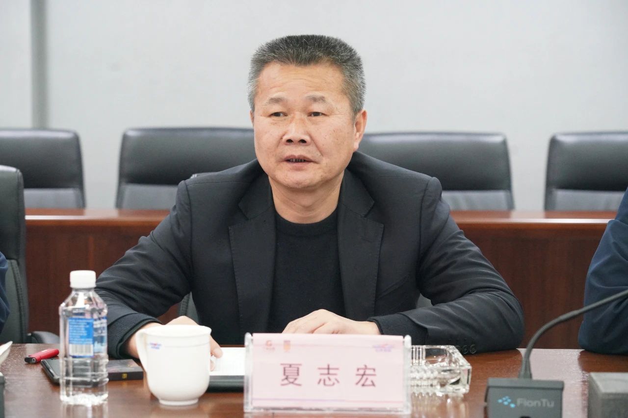 強強聯(lián)手！山河智能與湖南楚湘建工集團達成共建礦山生產(chǎn)建設(shè)創(chuàng)新聯(lián)合體共識