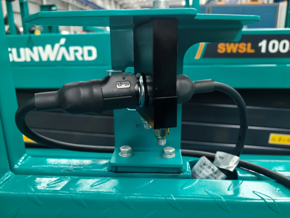 山河智能電動(dòng)液驅(qū)剪叉系列產(chǎn)品全面升級(jí)，為客戶創(chuàng)造更大價(jià)值