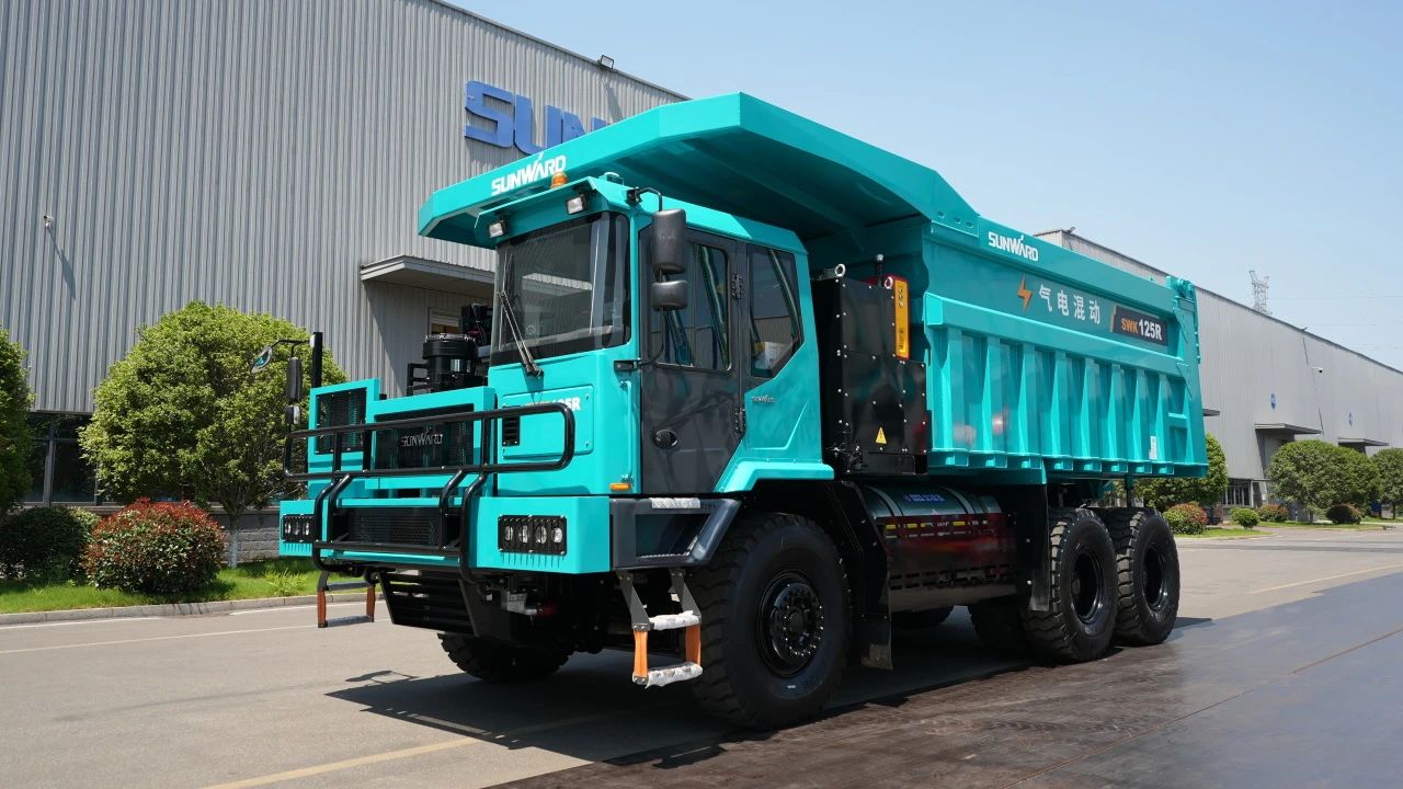 2025 CICEE | 山河礦巖兩款重磅新品亮相2025長沙展