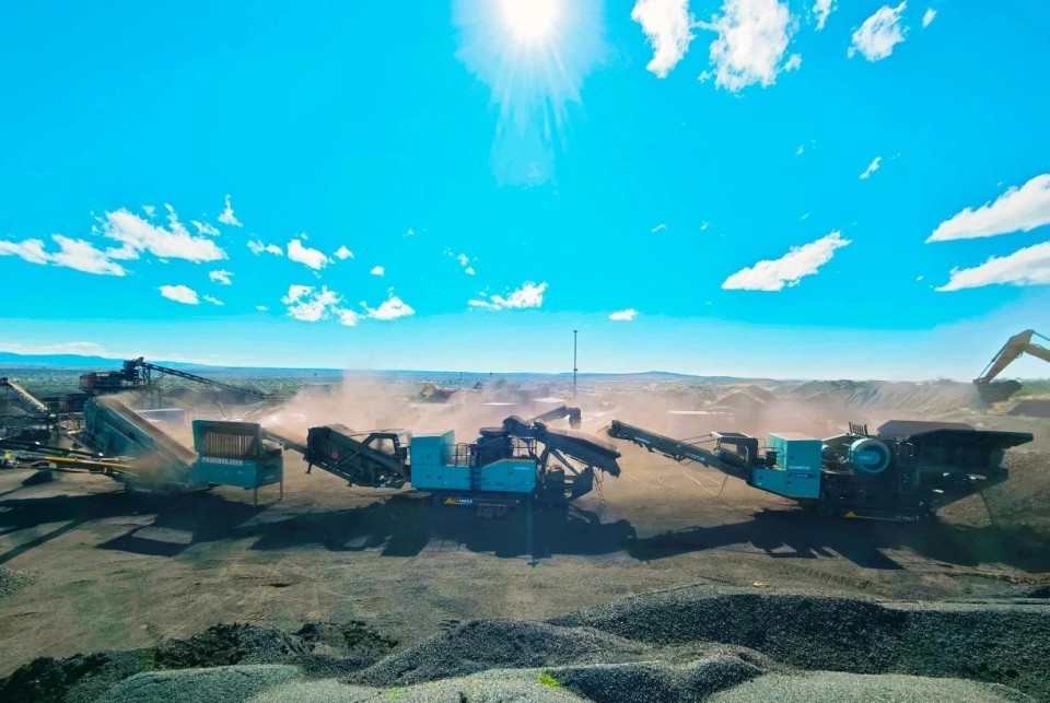 山河智能破碎篩分成套設備成功登陸非洲市場，共繪合作共贏新篇章