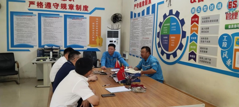 跨越山河萬里 智啟服務(wù)新程——山河礦巖“服務(wù)萬里行”活動(dòng)走進(jìn)海螺水泥