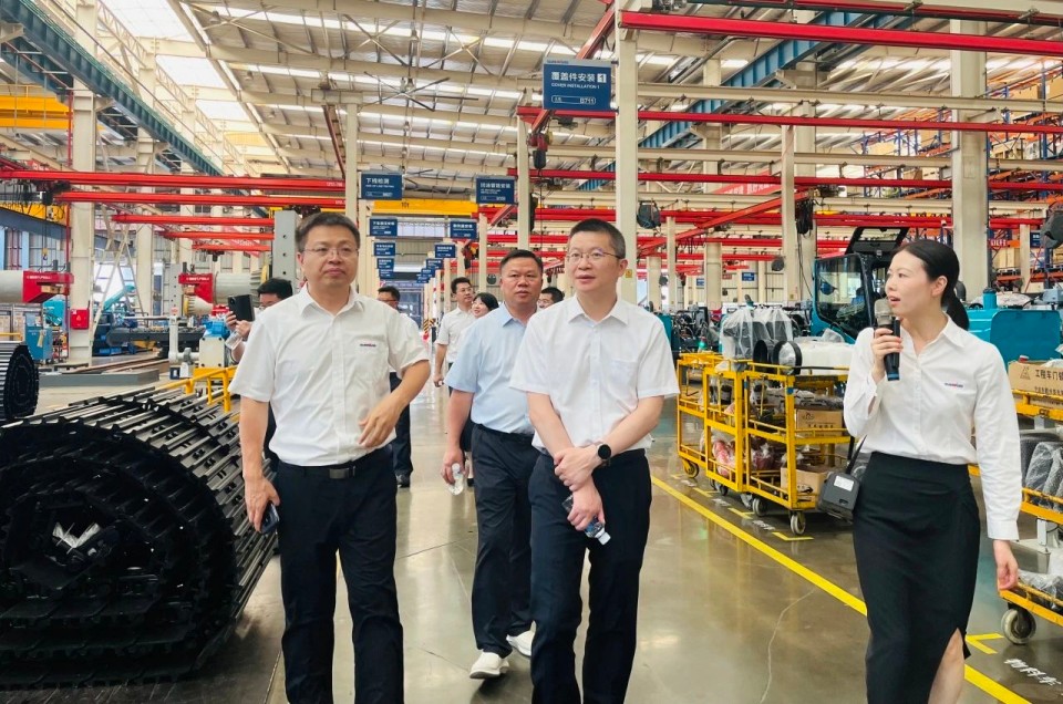 深化協(xié)同，共謀發(fā)展！中鋁國(guó)際董事長(zhǎng)李宜華、長(zhǎng)沙有色院董事長(zhǎng)譚榮和到訪山河智能