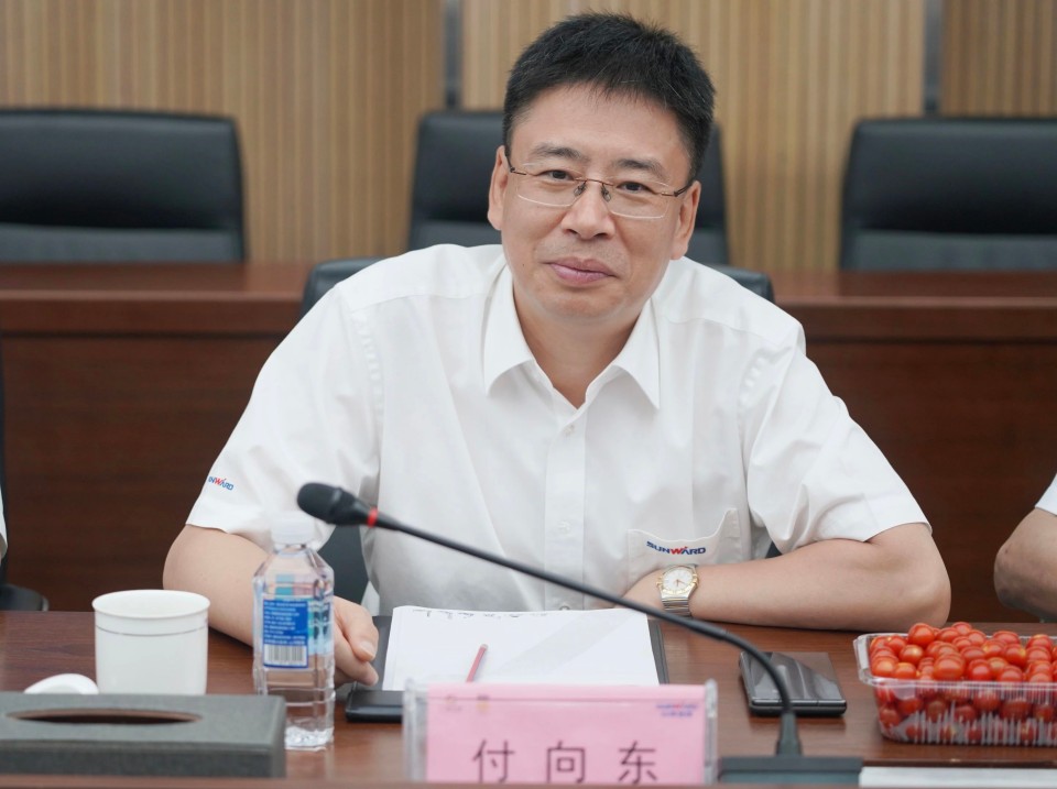 深化協(xié)同，共謀發(fā)展！中鋁國(guó)際董事長(zhǎng)李宜華、長(zhǎng)沙有色院董事長(zhǎng)譚榮和到訪山河智能