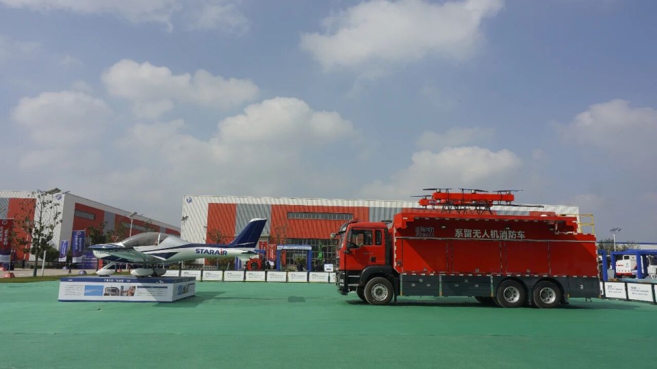 科技賦能救援！山河智能創(chuàng)新裝備亮相第十三屆全國礦山救援技能競賽