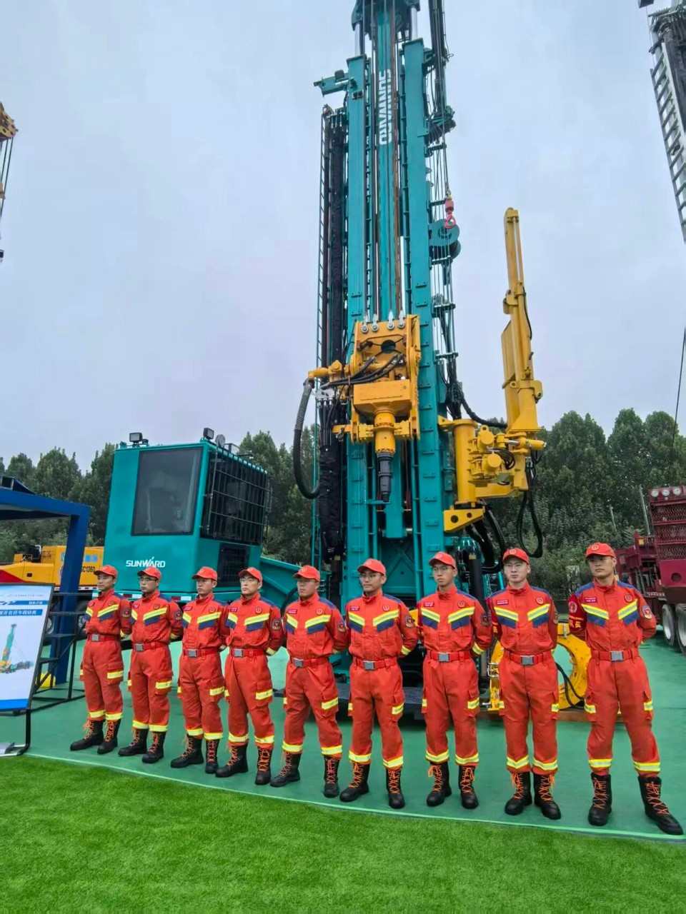 科技賦能救援！山河智能創(chuàng)新裝備亮相第十三屆全國礦山救援技能競賽