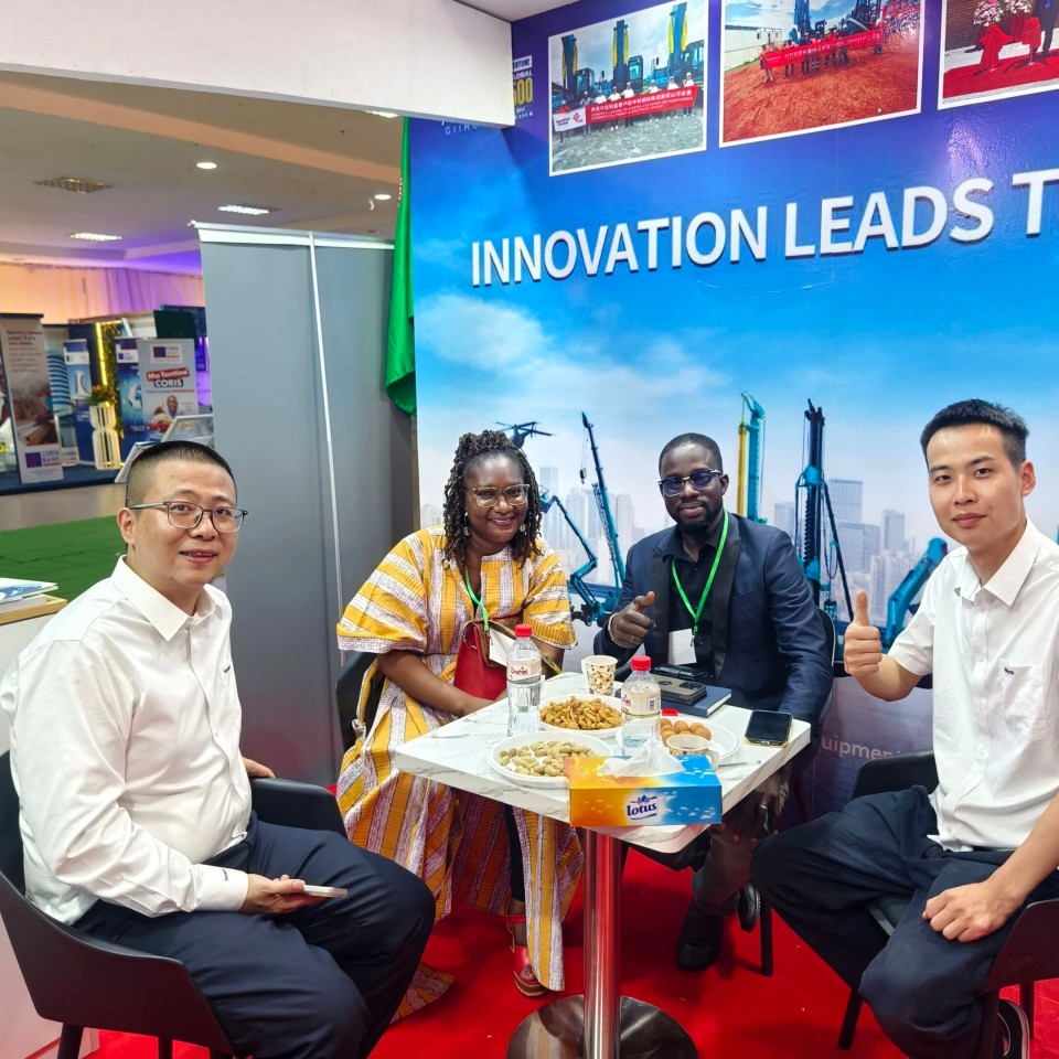 山河智能亮相首屆“投資布基納法索”國(guó)際論壇