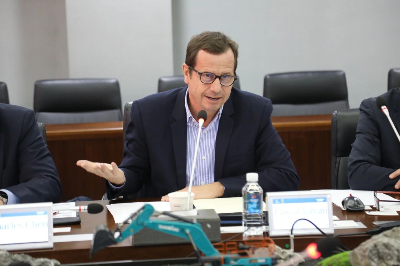 法巴租賃集團(tuán)到訪山河智能，共拓合作新篇章