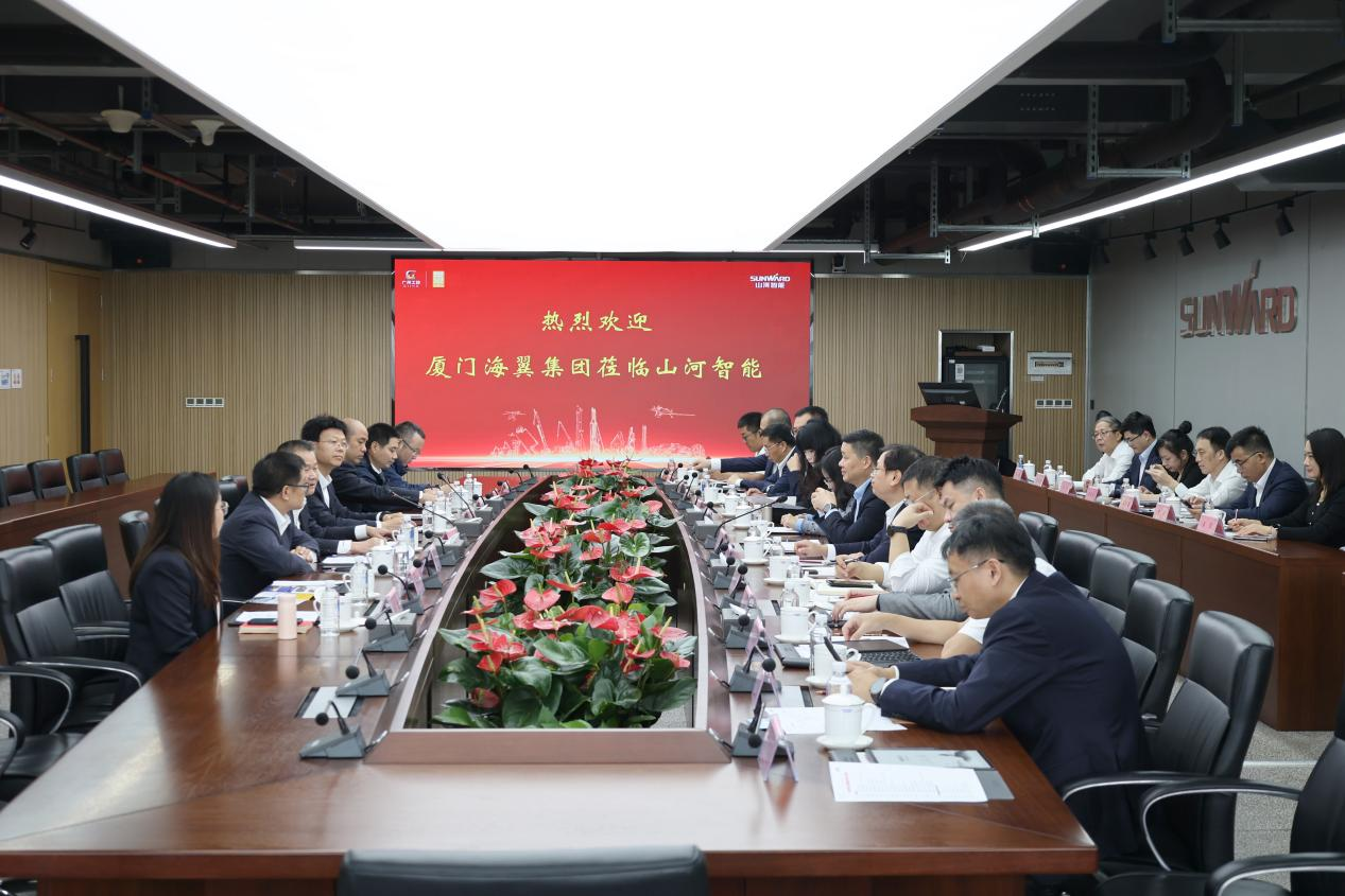 廈門海翼集團總經理金中權到訪山河智能