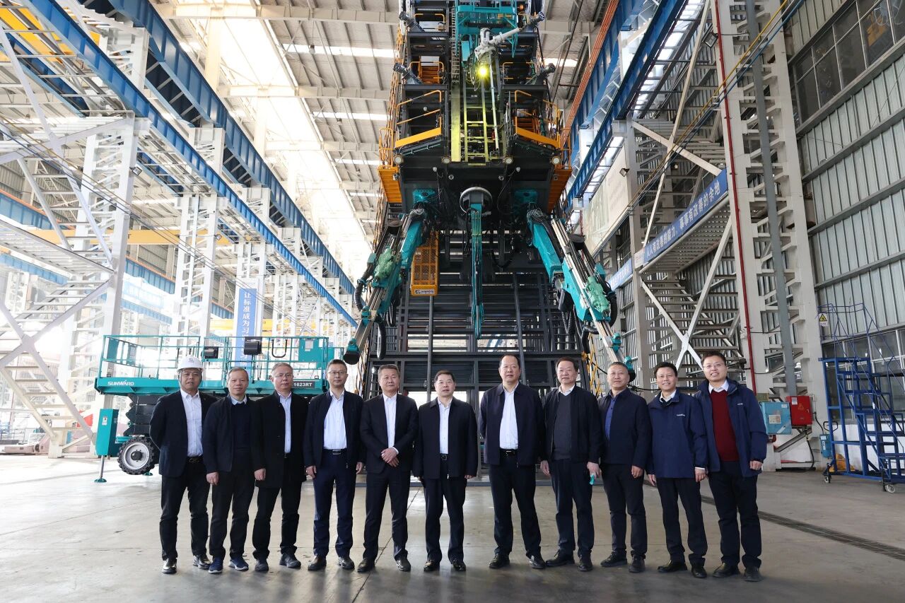 共謀合作、共贏發(fā)展！中國能建葛洲壩集團黨委書記、董事長譚華到訪山河智能