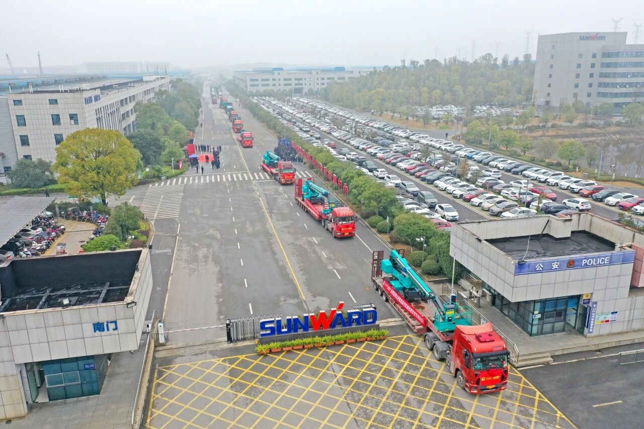 山河智能舉行2026年正月系列發(fā)貨儀式，過(guò)億元設(shè)備奔赴全球